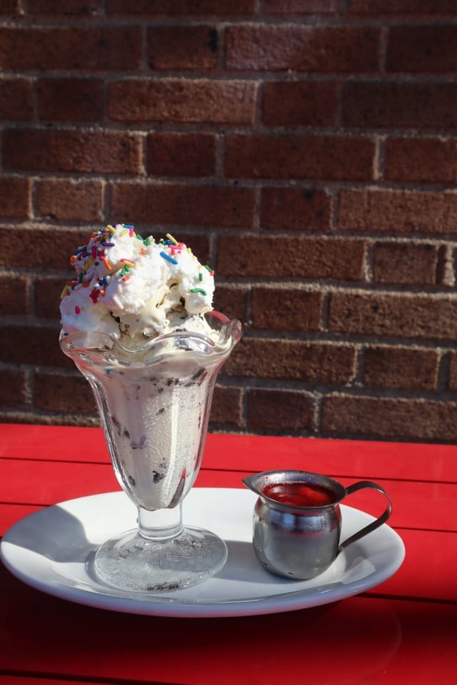 Strawberry Sundae