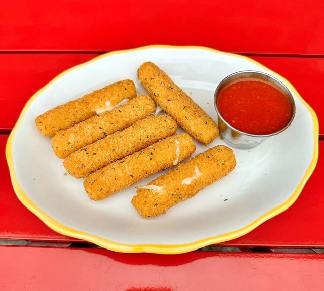 Mozzarella Sticks