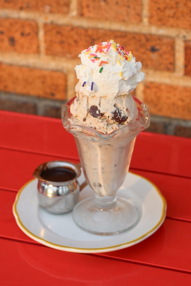 Hot Fudge Sundae
