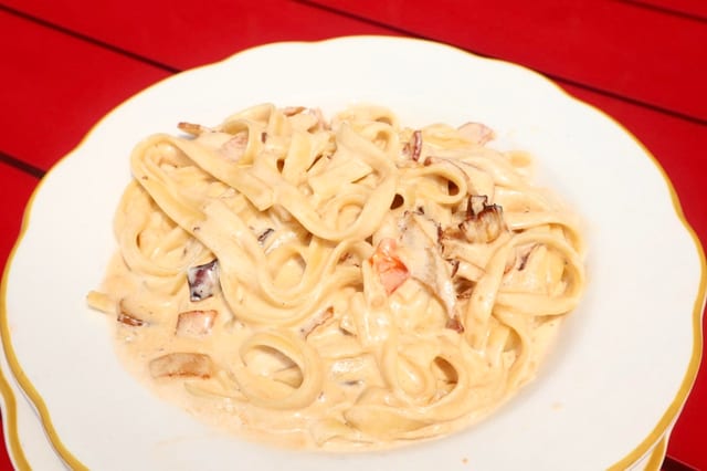 Fettuccine Carbonara